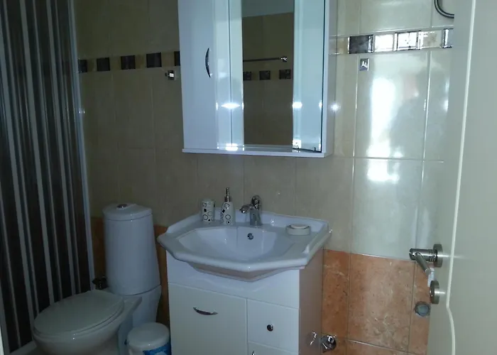 Allblue Appartement Logaras